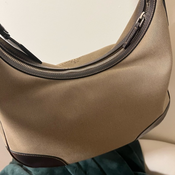 - Authentic Prada,almost new!! - Picture 11 of 15